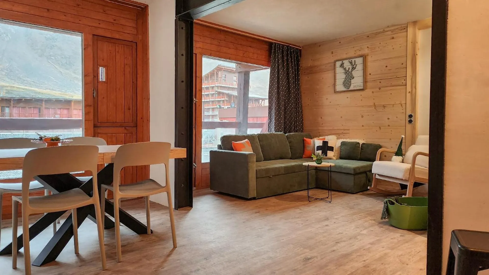 Arc 2000 - Appartement Ou Studio Avec Balcon Et Vue France